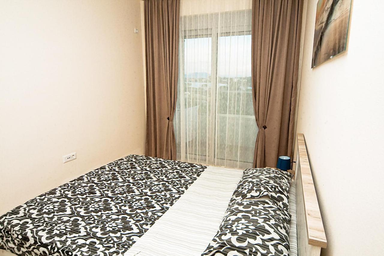 Apartments Jasmina Улцинь Экстерьер фото